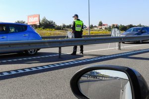 Reido metu netrūko veiksmo: vienus vijosi, iš kitų atiminėjo automobilius