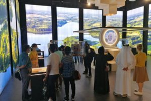 Lietuvos paviljonas pasaulinėje parodoje sulaukia vis daugiau dėmesio – puikiai prisiderino prie kaimynų