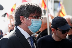 Buvusį katalonų lyderį Italijos teismas laikinai paleido