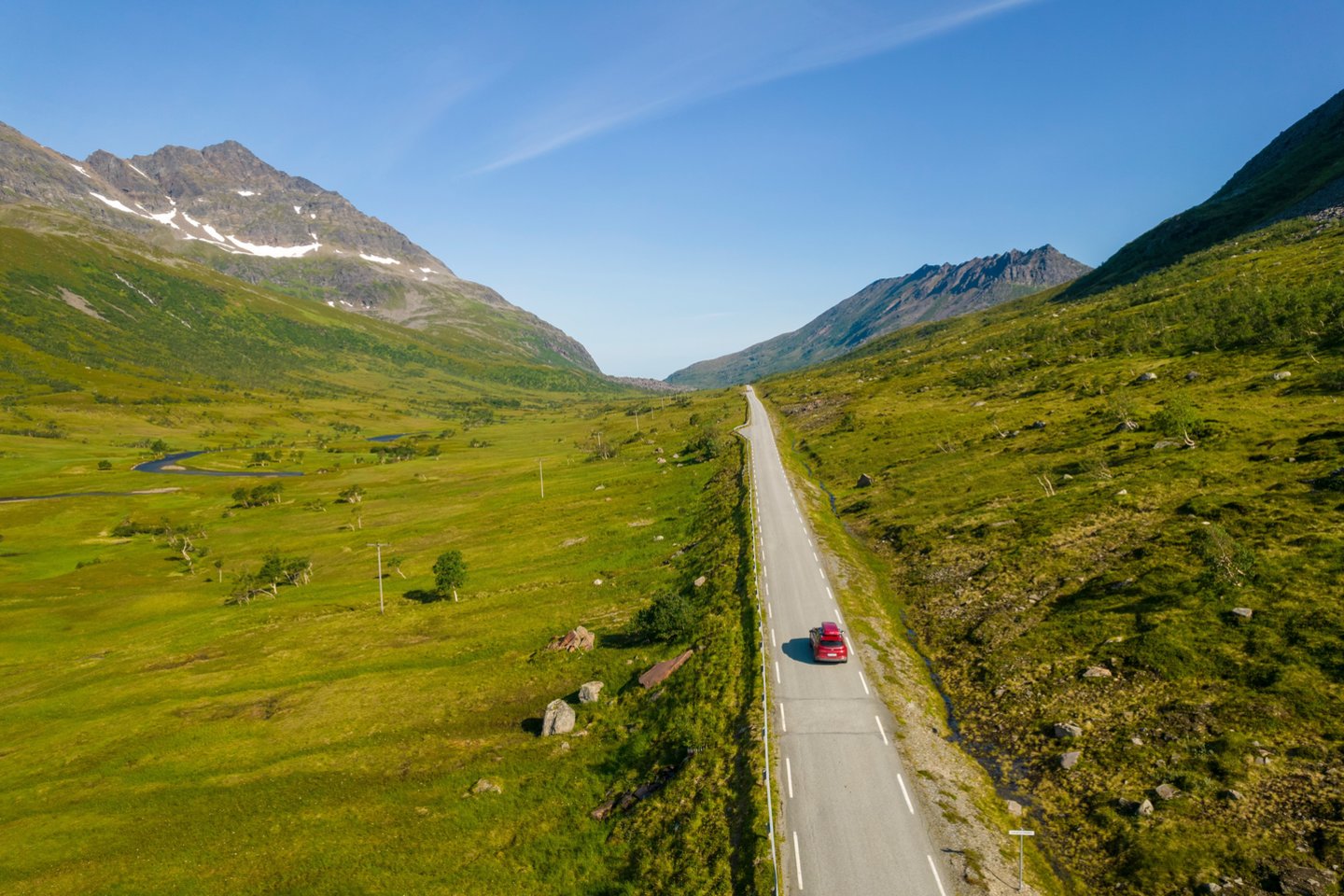 Kaip rašo „Drive Tribe“, Norvegijos vyriausybė svarsto galimybę jau nuo kitų metų balandžio nepardavinėti naujų automobilių su vidaus degimo varikliais.<br>www.unsplash.com nuotr.