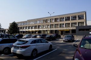 Naujų automobilių pirkime – didžiuliai pokyčiai: rugsėjį įregistruota daugiau kaip 50 proc. mažiau mašinų