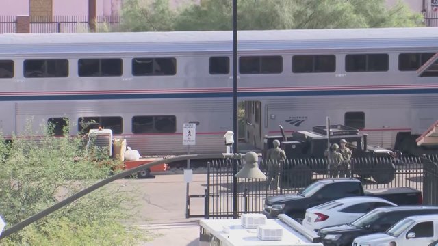 Arizonos traukinių stotyje ginkluotas užpuolimas: susišaudymo priežastis dar nenustatyta 