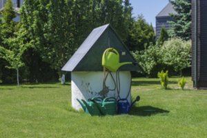 Nelaimė Kretingos rajone: ugnegesiai skubėjo traukti į šulinį įkritusią moterį