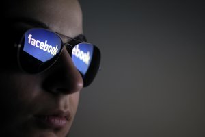 IT ekspertas 7 valandas trukusį „Facebook“ sutrikimą vadina „netyčiuku“: vieną dieną dėl tokios klaidos ir elektros neturėsime