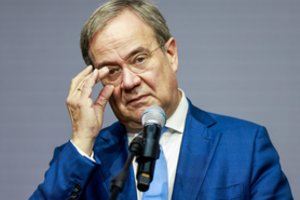 A. Laschetas „tebėra pasirengęs derėtis“ po nesėkmingų pastangų formuoti koaliciją