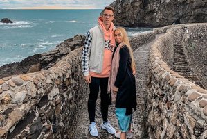 NBA krepšinininkas Arnoldas Kulboka su žmona Gitana laukia šeimos pagausėjimo