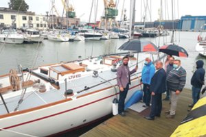 Atgaivintas klaipėdiečių burlaivis „Lietuva“ vėl raižys pasaulio jūras ir vandenynus