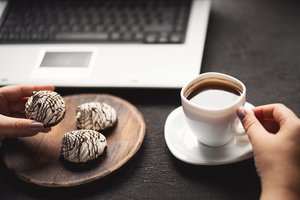 Norite išsaugoti sveiką širdį? Pamirškite šiuos 6 mitybos įpročius