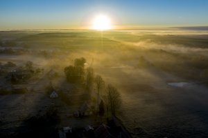 Sinoptikai perspėja: po šaltų naktų oras sunkiai įšils ir saulėtomis dienomis