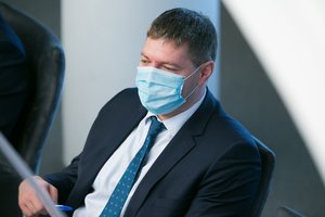 A. Mazuronis: A. Dulkys peržengė ribą ir tapo akmeniu po kaklu Vyriausybei