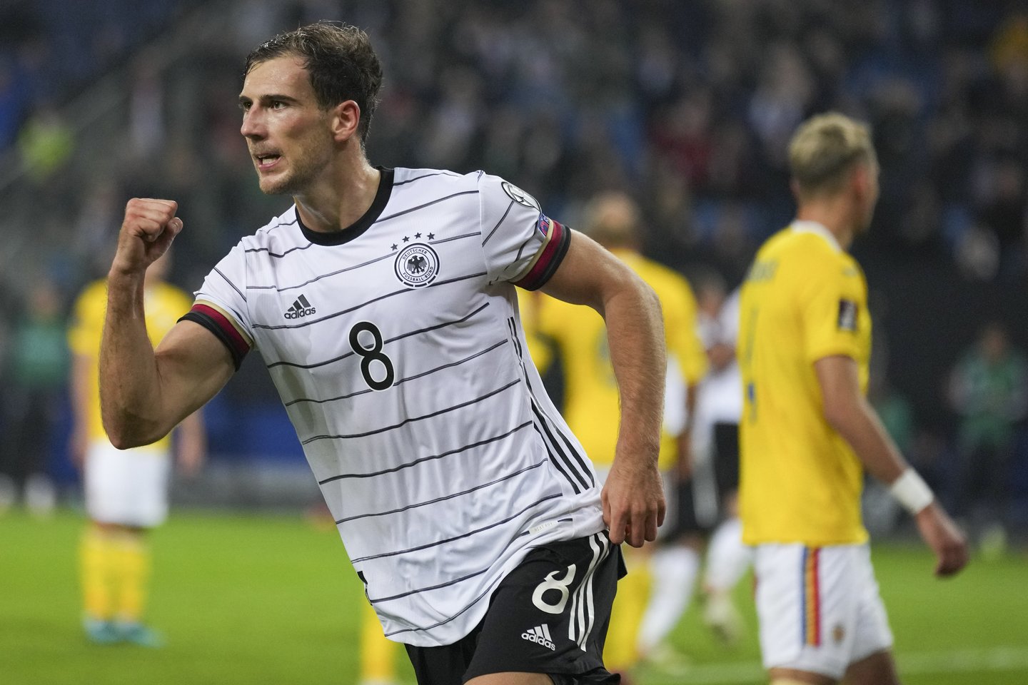 Vokietijos futbolo rinktinė šventė nelengvą pergalę.<br>AP/Scanpix nuotr.