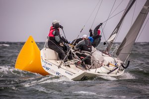 Europos „Platu 25“ čempionate lietuviai – vos per plauką nuo apdovanojimų pakylos