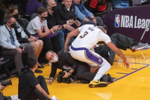 „Lakers“ pasirengimo cikle lieka be pergalių: neprilygo praėjusio sezono skriaudikams