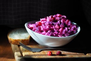 Burokėlių mišrainė su jautiena ir sūriu tapo maloniu atradimu