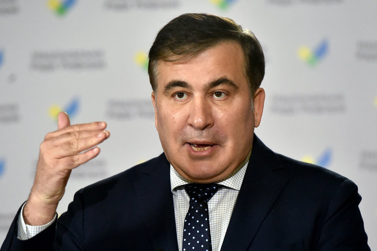 Bado streiką Rustavio miesto kalėjime paskelbusio buvusio Gruzijos prezidento Michailo Saakašvilio sveikatos būklė pablogėjo. <br> AFP/Scanpix nuotr.