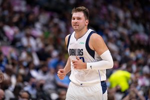 L. Dončičiaus ir „Mavericks“ koncertas: varžovus pervažiavo 68 taškų skirtumu