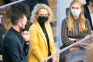 Ant Seimo stalo – narkotikų dekriminalizavimo klausimas: ar laisviečiams kojos nepakiš koalicijos partneriai?