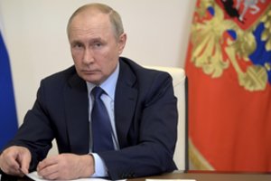 V. Putinas: į Afganistaną atvyksta kovotojų iš Irako, Sirijos