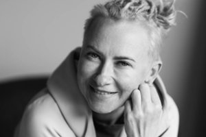 Menininkės Julijos Janus dėmesyje – garsi slaptos meilės istorija, sudominsianti pasaulį