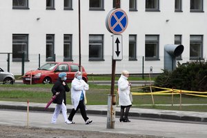 Dar vieno miesto ligoninė pasiekė kritinę ribą: dvigubins COVID-19 lovų skaičių, stabdys planinę pagalbą