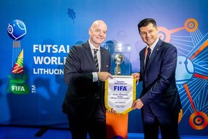 Lietuvoje viešėjęs FIFA prezidentas: „Artimiausiais metais čempionato nauda pasimatys dar labiau“