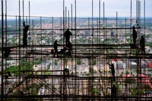 Pražūtingos statybos: vilniečiai šaukiasi pagalbos – jų kiemai betonizuojami, vienas po kito dygsta pastatai