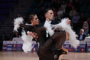 Auksinis šokėjų V. Lacičio ir V. Golodnevos debiutas pasaulio profesionalų lygoje – iškart į pirmąją vietą 