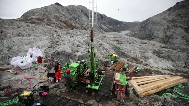 Grenlandijoje vykdomi tyrimai, teigiama, išgelbės planetą: atrasta unikalios cheminės sudėties uoliena
