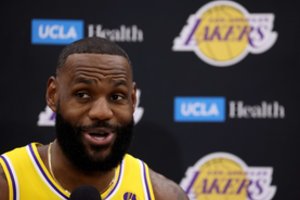 Daugiausiai uždirbančiu NBA žaidėju šį sezoną ir vėl bus L. Jamesas – susikraus rekordinę sumą