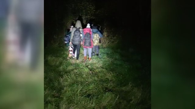 Ignalinos rajone sustabdyta ir apgręžta migrantų grupė: bandė patekti ne per pasienio kontrolės punktą