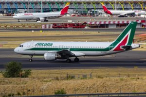 „Alitalia“ galutinai nutūpė ant žemės, bet italai rankų nenuleidžia – jos vieta jau užimta