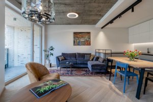 Viniečiai šį butą išsirinko, kad girdėtų šniokščiančią Vilnelę – ir tuomet kreipėsi į architektę