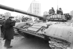 Graikijoje sulaikytas Sausio 13 -osios byloje nusteistas A. Radkevičius – tanką vairavęs leitenantas 