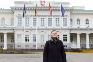 Po prezidento langais pasirodžiusi LGBT vaiko mama atskleidė ryšį su G. Nausėda: gydžiau jo dukrą