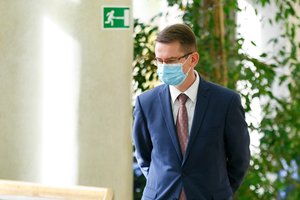 Po kilusio skandalo dėl SAM vadovybės fotosesijos – ministerijos atsakas