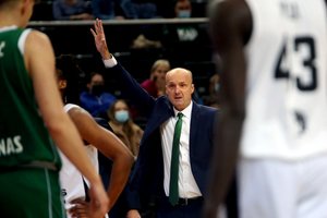 „Žalgirio“ strategas J. Zdovcas dar neranda, kas pakeis ilgam iškritusį J. Lauvergne'į: „Nenorime rizikuoti“