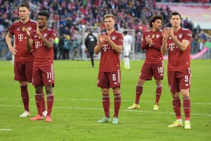 Vokietijos čempionate – įtikinamos pirmaujančių Miuncheno ir Dortmundo klubų pergalės