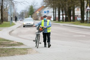 Nedarbo išmokų gavėjų skaičius mažėja, naują darbą randa vidutiniškai per 5 mėnesius