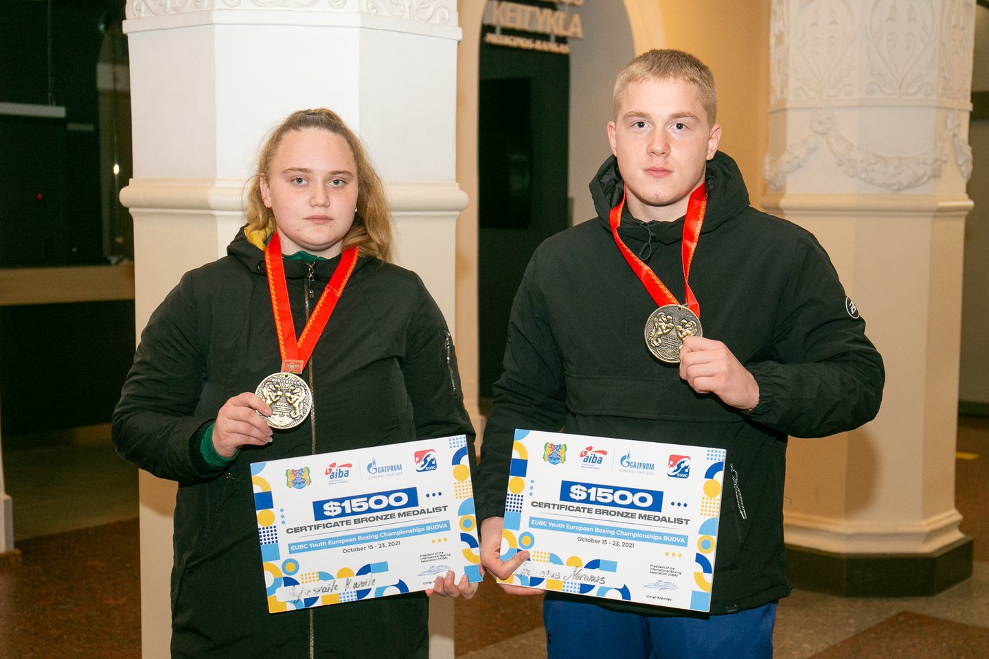 Jaunieji boksininkai iškovojo bronzos medalius.<br> S.Čirbos nuotr.