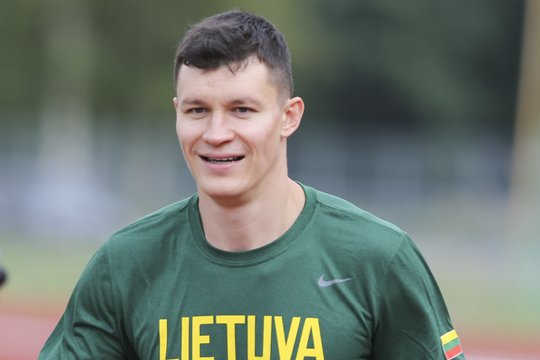 Perdavimų rekordininku tapęs Ž. Janavičius: „Dar bandysiu gerinti, o vėliau stebėsiu, kas aplenks mane“