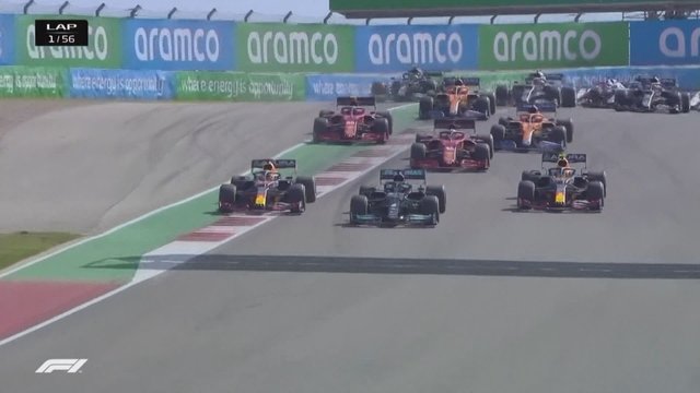 Olandas M. Verstappenas didina persvarą F-1 lenktynėse: išsaugojo pirmą vietą iki finišo Ostine