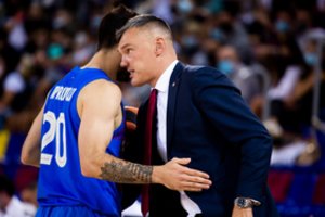 Š. Jasikevičiaus treniruojama „Barcelona“ ir toliau nepralaimi: dramatiškoje dvikovoje nugalėta ir „Fenerbahce“