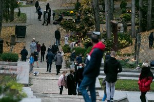 SAM skelbia saugumo rekomendacijas dėl COVID-19 per Vėlines: ką žinoti privaloma