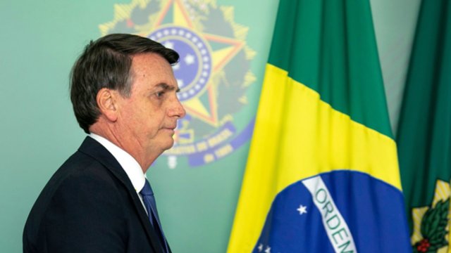 Pritarta Brazilijos prezidento kaltinimams nusikaltimais žmoniškumui: ignoravo rekomendacijas dėl COVID-19