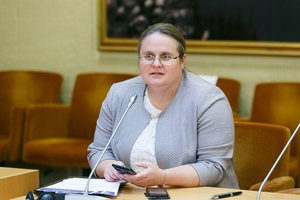 Etikos ir procedūrų komisija nenagrinės valdančiųjų skundo dėl A. Širinskienės teiginių: rekomenduos tikrinti faktus