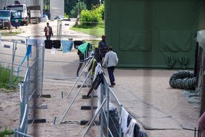 Užsieniečių registracijos centre – neramumai, pareigūnai panaudojo ašarines dujas