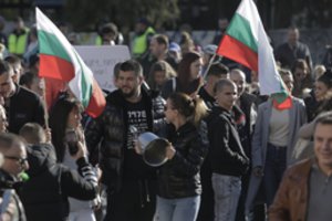 Bulgarijoje – protestai prieš COVID pažymėjimus