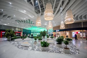 Vilniuje duris atvėrė naujas prekybos centras: kaip keisis drabužių kainos ir kas gali nutikti su kitomis prekybos vietomis