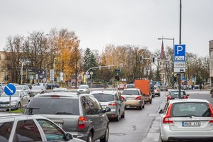 Viename šalies didmiesčių pradėjo veikti naujos kartos šviesoforai: labiausiai jie nepatiks greičio mėgėjams