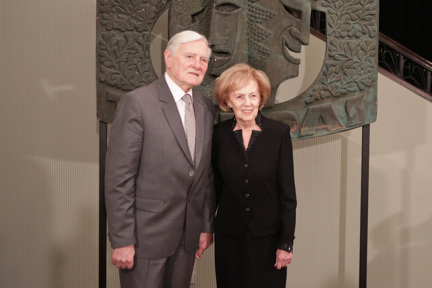 V.Adamkus su bendraamže žmona Alma santuokoje gyvena jau daugiau kaip 70 metų.<br>G.Bitvinsko nuotr.